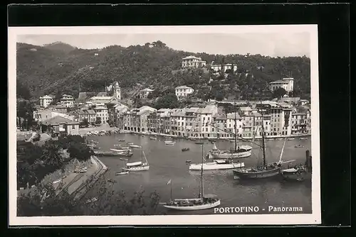 AK Portofino, Ortsansicht mit Hafen