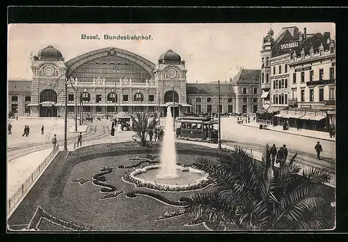 AK Basel, Bundesbahnhof, Strassenbahn