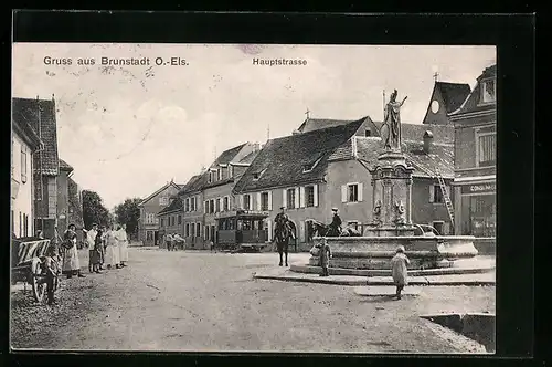 AK Brunstadt i. O.-Els., Hauptstrasse und Brunnen
