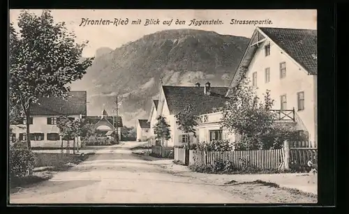 AK Pfronten-Ried, Strassenpartie mit Blick auf den Aggenstein