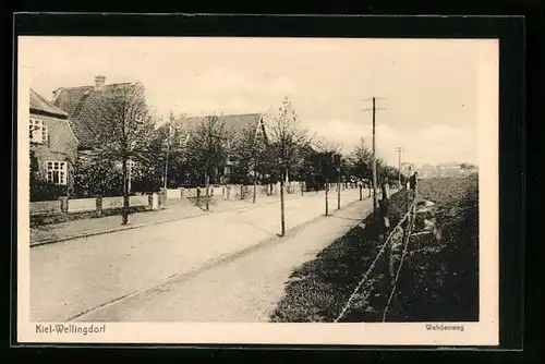 AK Kiel-Wellingdorf, Strasse Wehdenweg mit Bäumen