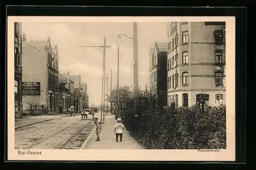 AK Kiel-Hassee, Hasseerstrasse mit Geschäft