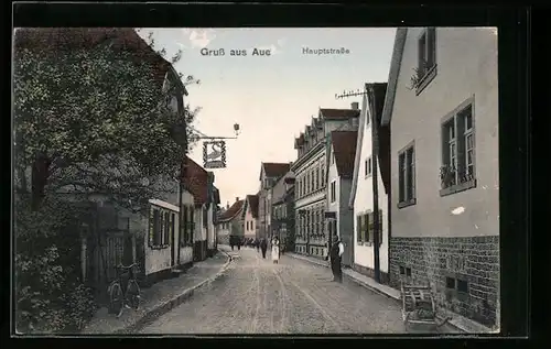 AK Karlsruhe-Aue, Hauptstrasse mit Gasthaus und Ortsansässigem