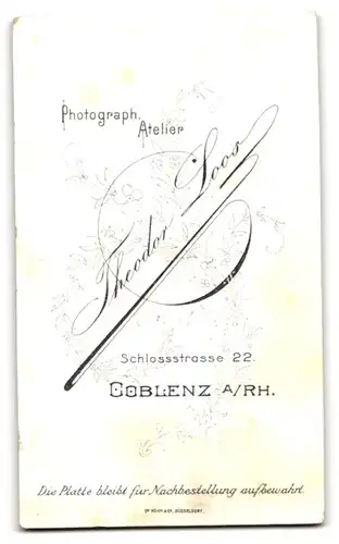 Fotografie Theodor Loos, Coblenz a. Rh., Schlossstrasse 22, Elegant gekleideter Herr mit Schnauzbart