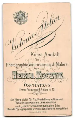 Fotografie Herm. Koczyk, Oschatz i. S., Untere Promenade & Ritterstr. 13, Junges Paar in eleganter Kleidung