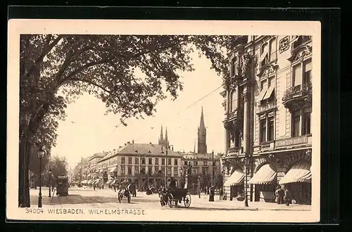 AK Wiesbaden, Wilhelmstrasse mit Kirchtürmen