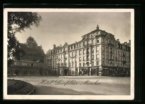 AK München, Hotel Leinfelder H. Schwarz mit Nachbargebäude