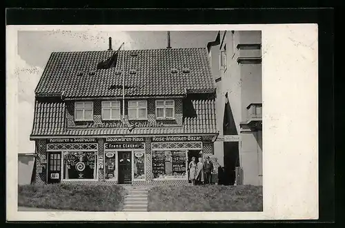 AK Cuxhaven /Nordsee, Privathotel Schiffblick F. Clasen mit Ladenfront und Besitzern