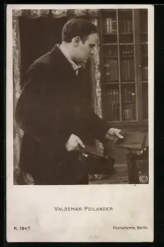 AK Schauspieler Valdemar Psilander in einer Filmszene