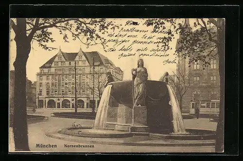 AK München, Nornenbrunnen und Strassenbahn