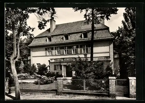 AK Berlin-Wannsee, Haus am Kleinen Wannsee der Postgewerkschaft, Vorderansicht