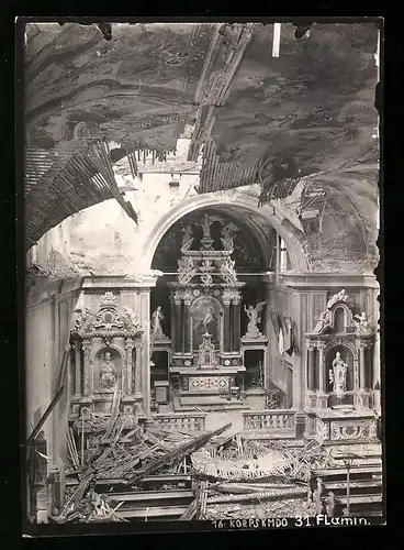 Fotografie Ansicht Podgora, Innenansicht der zerschossenen Kirche, 1.WK