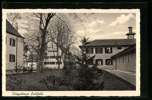 AK Lechfeld, Baracken im Fliegerhorst