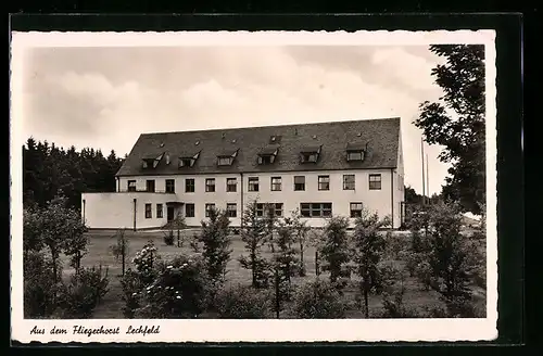 AK Lechfeld, Gebäude auf dem Fliegerhorst