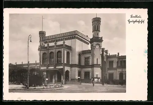 AK Breslau, Hauptbahnhof mit Strasse und Anlage