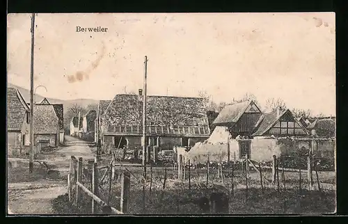 AK Berweiler, Ortspartie mit Strasse