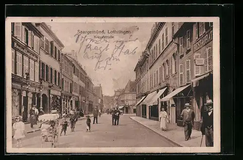 AK Saargemünd /Lothringen, Kreuzstrasse mit Restaurant