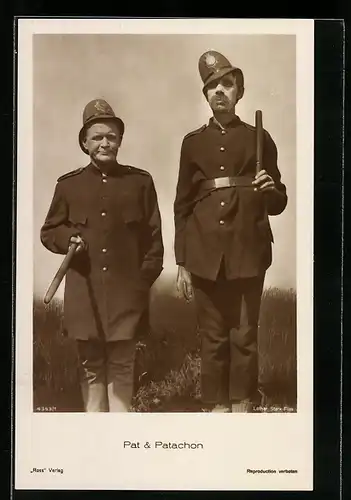 AK Schauspieler-Duo Pat & Patachon als Polizisten