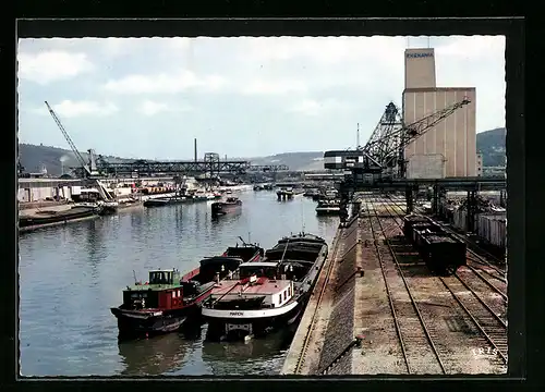 AK Stuttgart, Neckarhafen mit Lastkähnen