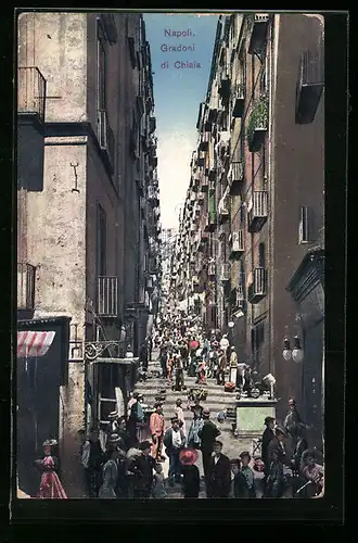 AK Napoli, Gradoni di Chiaia