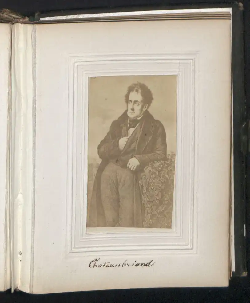 Fotoalbum 30 Portrait-Fotografien berühmte Personen: Humboldt, Heine, Charlotte Kästner, Shakespeare, Dürer, Goethe u.a. 25