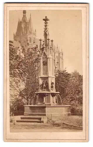 Fotografie unbekannter Fotograf, Ansicht Erfurt, der Hermannsbrunnen auf dem Hermannsplatz