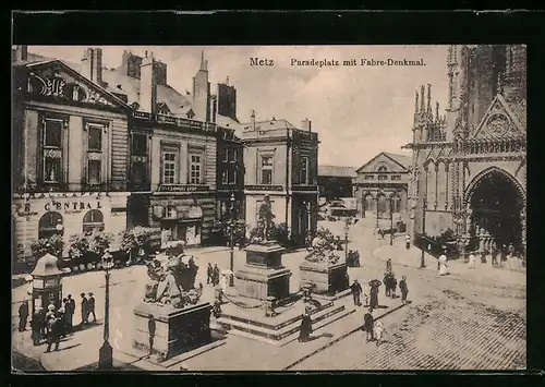 AK Metz, Place d'Armes avec Monument de Fabert, Paradeplatz mit Fabert-Denkmal