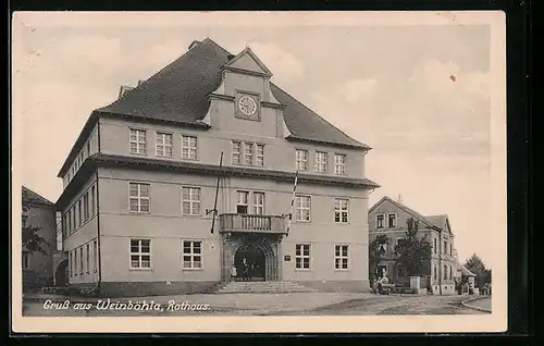 AK Weinböhla, Rathaus und Nachbargebäude mit Strasse