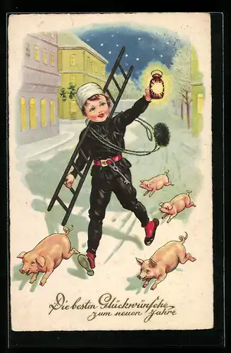 AK Schornsteinfeger läuft mit einer Laterne durch die Strassen einer Stadt