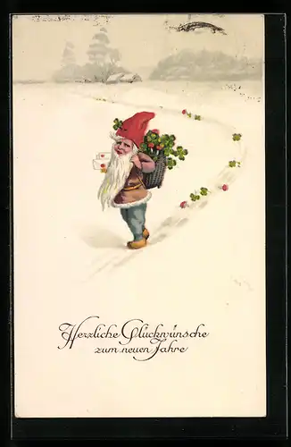 AK Zwerg mit Kleeblättern im Schnee