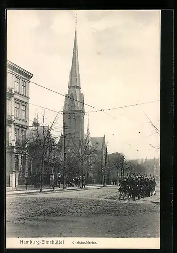 AK Hamburg-Eimsbüttel, Christuskirche mit marschierenden Soldaten