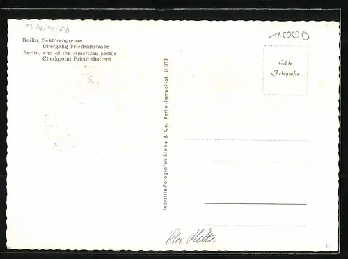 AK Berlin, Sektorengrenze, Übergang Friedrichstrasse mit Autos
