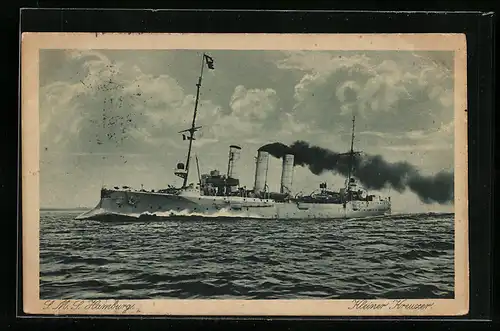 AK Kleiner Kreuzer SMS Hamburg unter Volldampf
