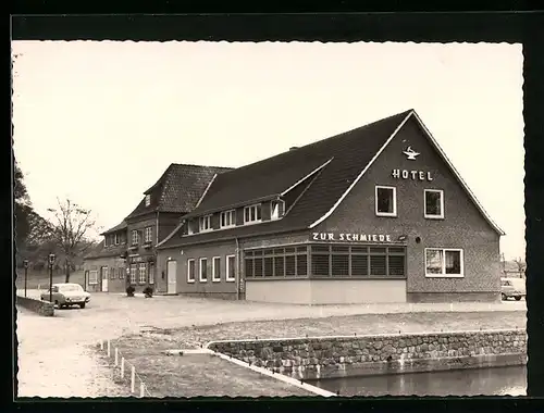Foto-AK Dänisch-Nienhof über Kiel, Hotel-Pension Zur Schmiede