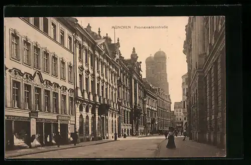 AK München, Blick in die Promenadestrasse (jetzt Kardinal-Faulhaber-Strasse)