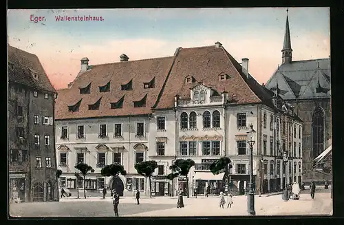 AK Eger, Wallensteinhaus mit Kirche