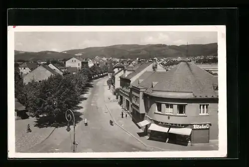 AK Lom u Mostu, Ortspartie aus der Vogelschau