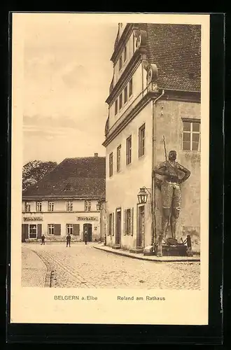 AK Belgern an der Elbe, Bierhalle am Marktplatz mit Rathaus