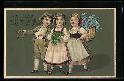 AK Kinder in Tracht mit Hufeisen und Kleeblättern zum Neujahr