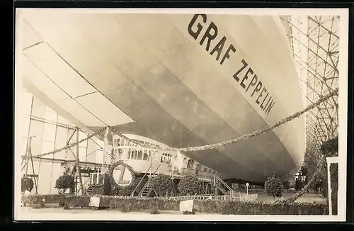 AK Luftschiff Graf Zeppelin LZ-127 bei der Taufe