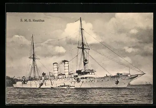 AK Kriegsschiff S.M.S. Nautilus mit gehissten Segeln