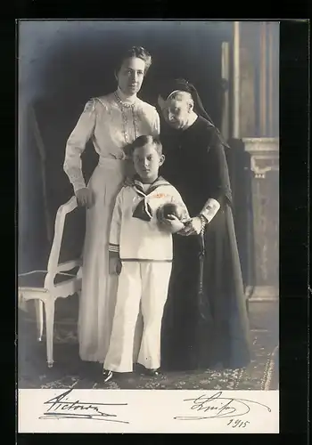 AK Prinzessin Viktoria von Baden (die spätere Königin von Schweden) mit ihrem Sohn
