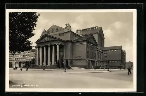 AK Duisburg, vor dem Stadttheater