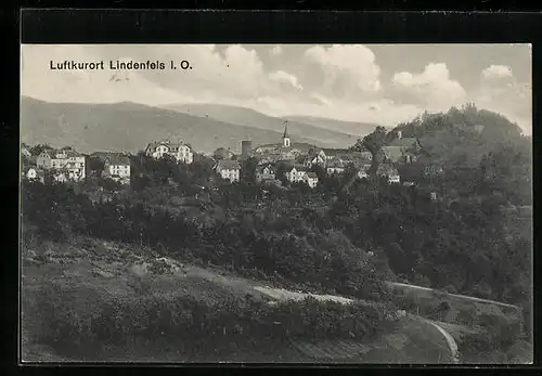 AK Lindenfels i. O., Generalansicht der Ortschaft mit Blick zur Kirche