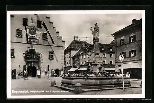 AK Deggendorf, Luitpoldplatz mit Luitpoldbrunnen