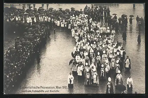 AK Wien, Eucharistische Prozession 1912, Cardinäle, Erzbischöfe und Bischöfe