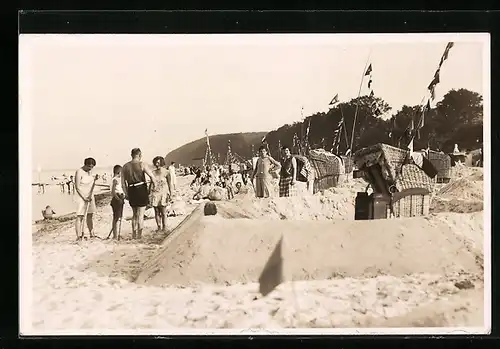 AK Scharbeutz-Haffkrug, Strandleben mit Badegästen