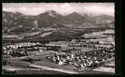 AK Raubling / Inntal, Gesamtansicht mit Heuberg und Kaiser
