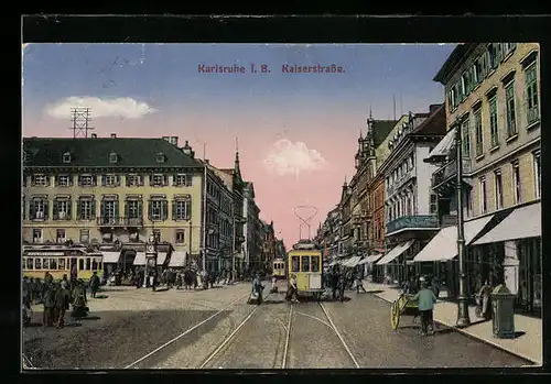 AK Karlsruhe i. B., Kaiserstrasse mit Geschäft und Strassenbahn