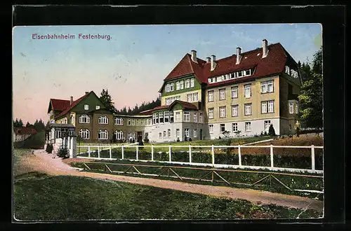 AK Festenburg, Blick zum Eisenbahnheim